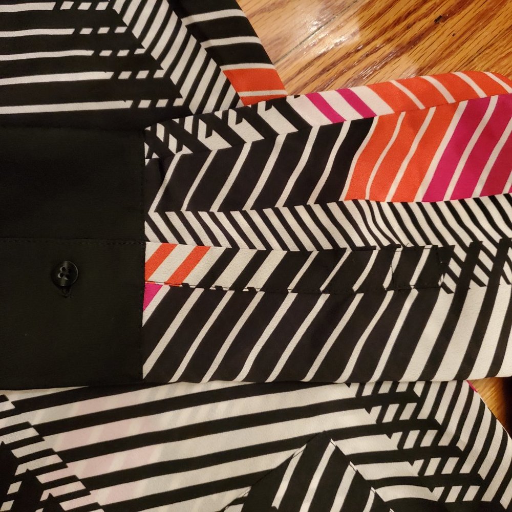 Attention Geometric Chevron Stripe Blouse Pink Orange Black Sz S - Picture 3 of 5